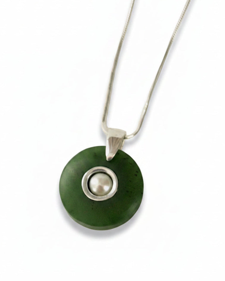 Greenstone Round Pendant with Pearl