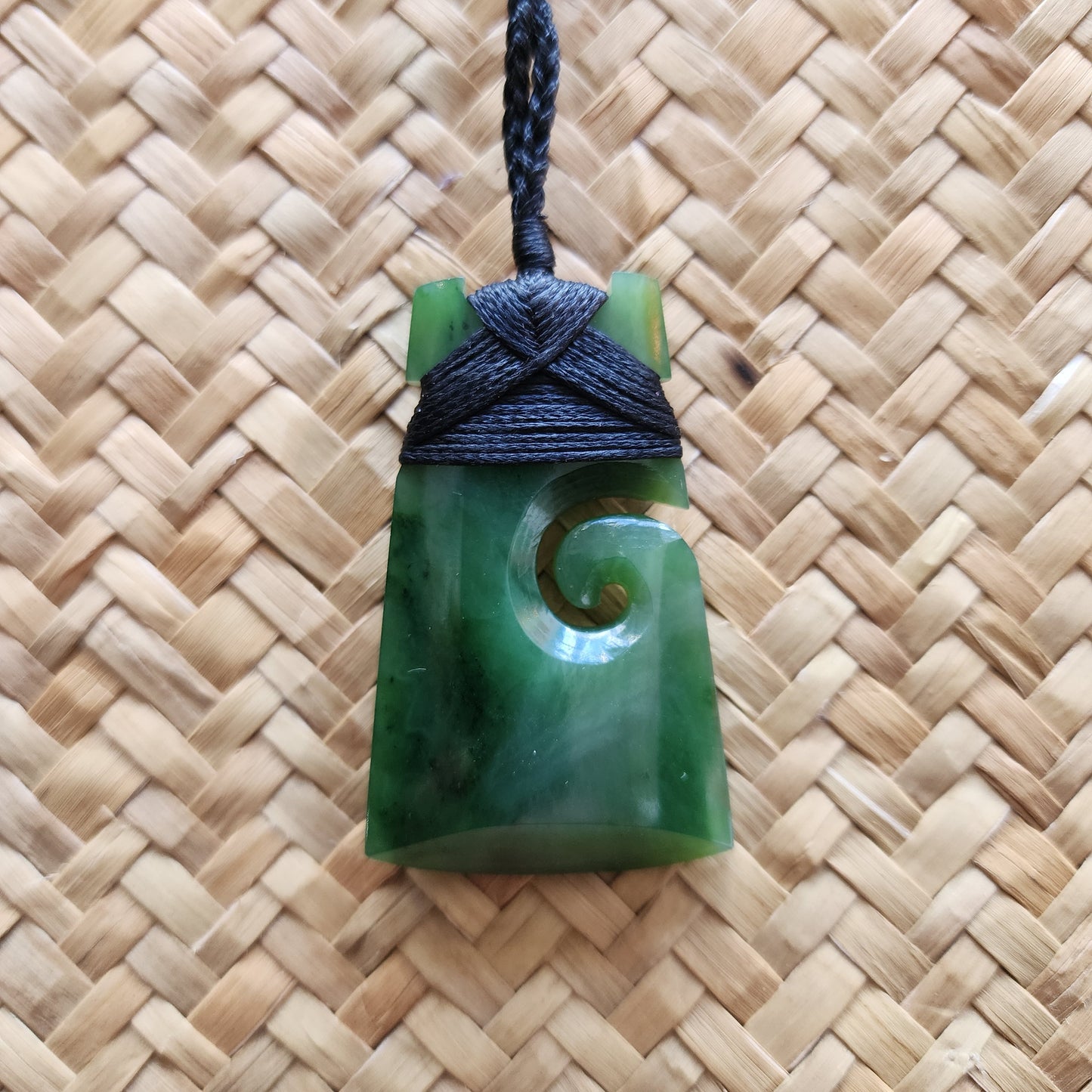 Toki with Koru Pounamu Pendant