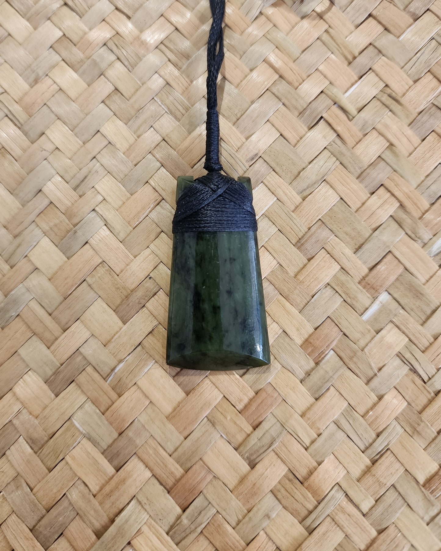 Small Toki 4cm Pounamu Pendant