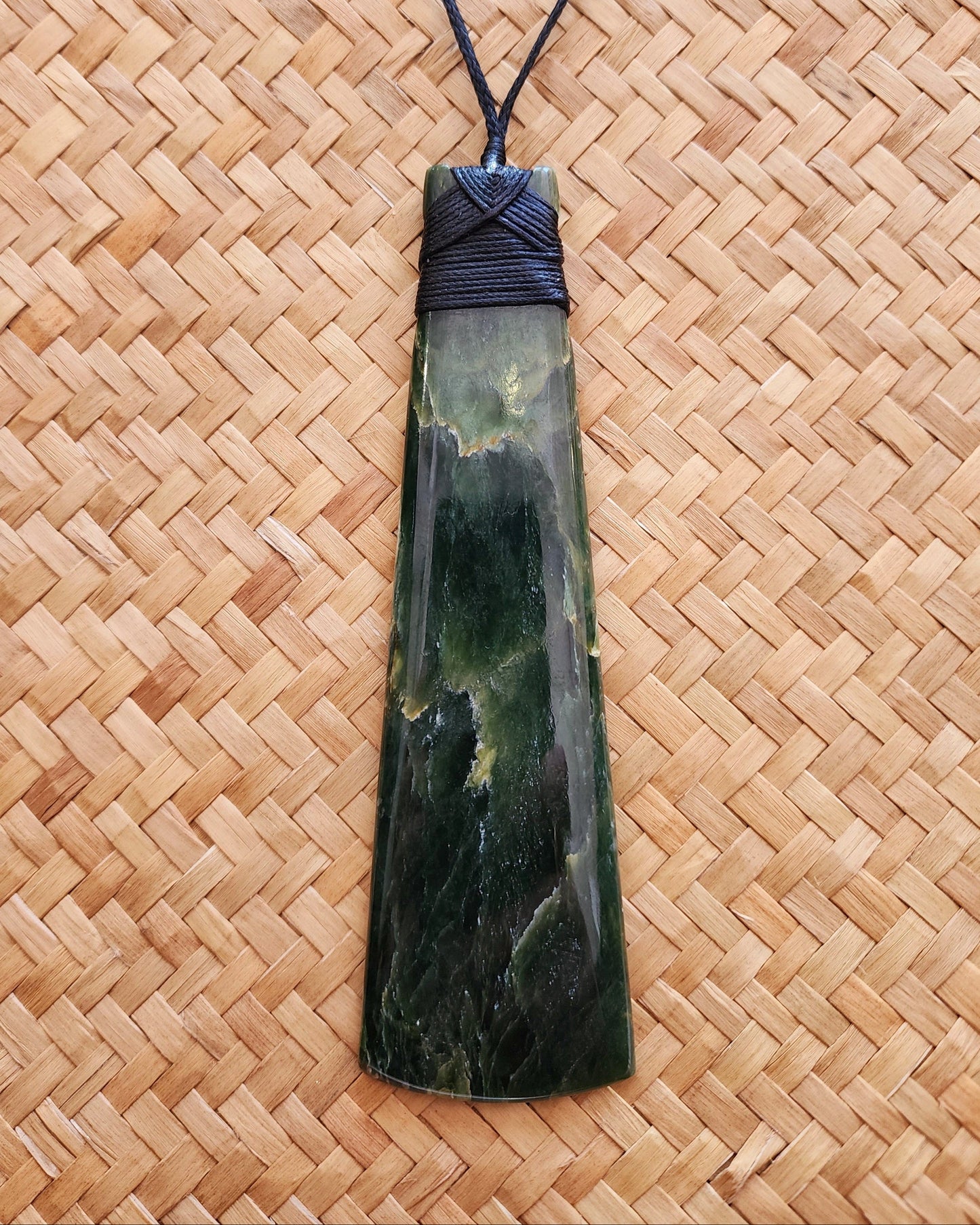 Toki XL Pounamu Pendant