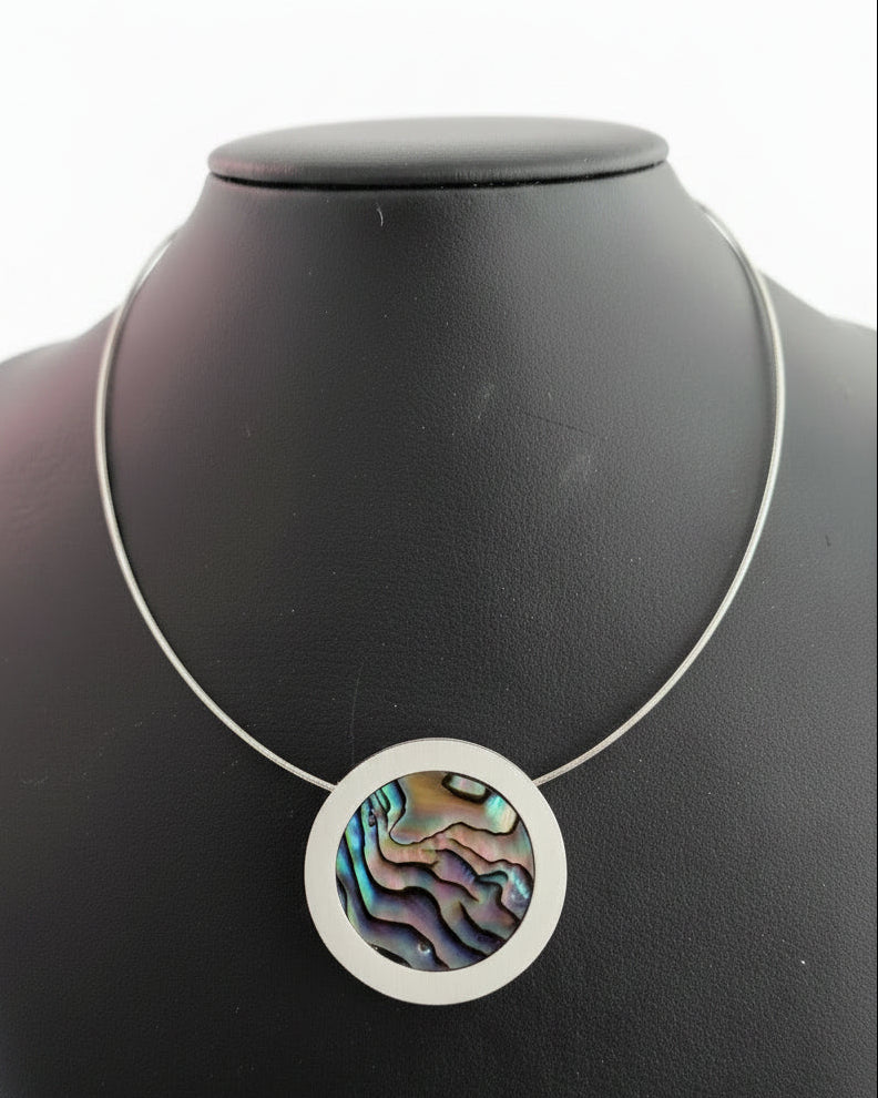 Paua Shell Round Necklace