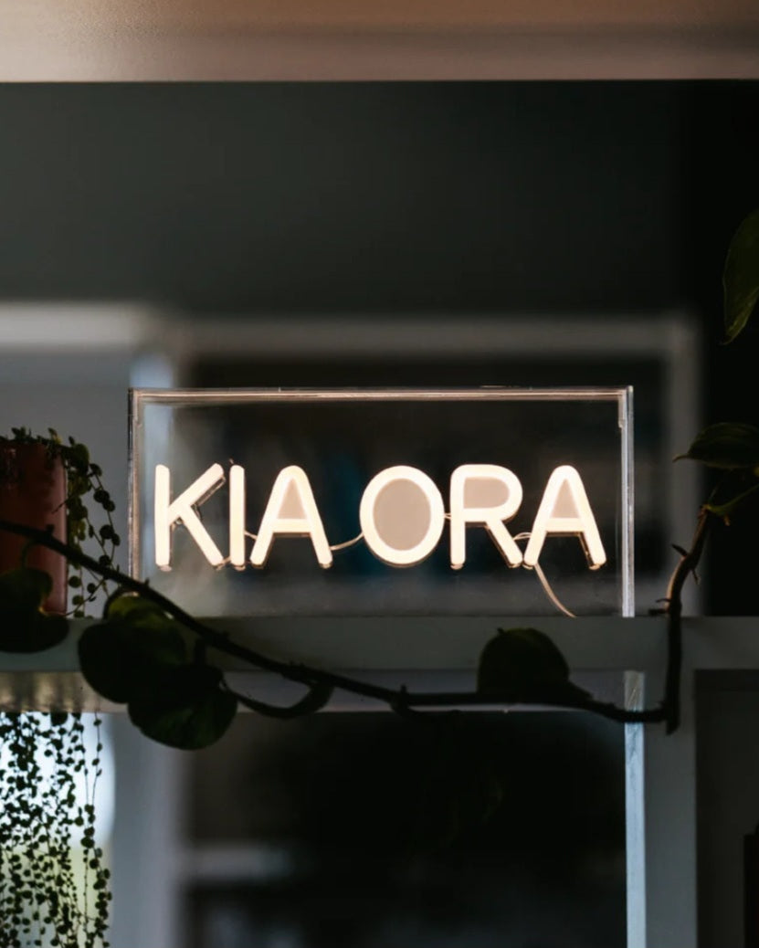Kia Ora Neon Light