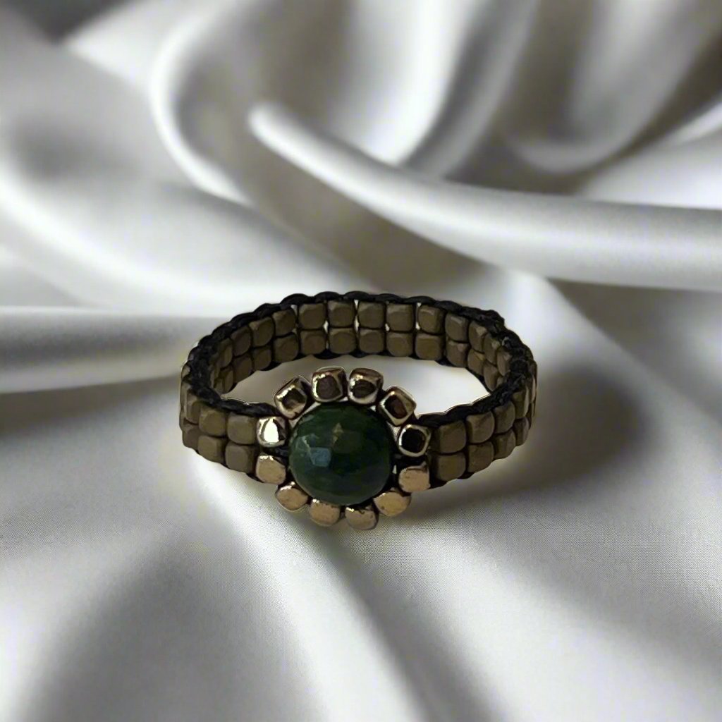 Hematite Pearl Daisy Ring