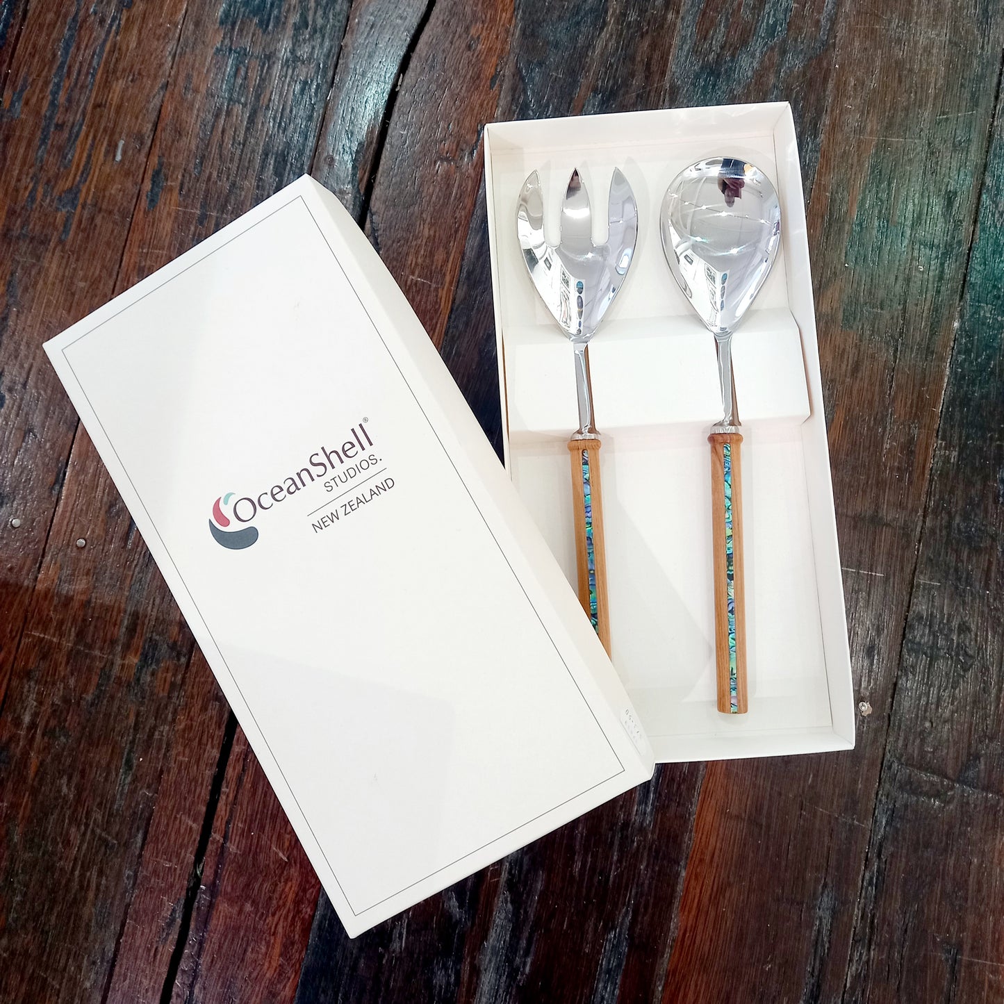 Rimu & Paua Salad Servers