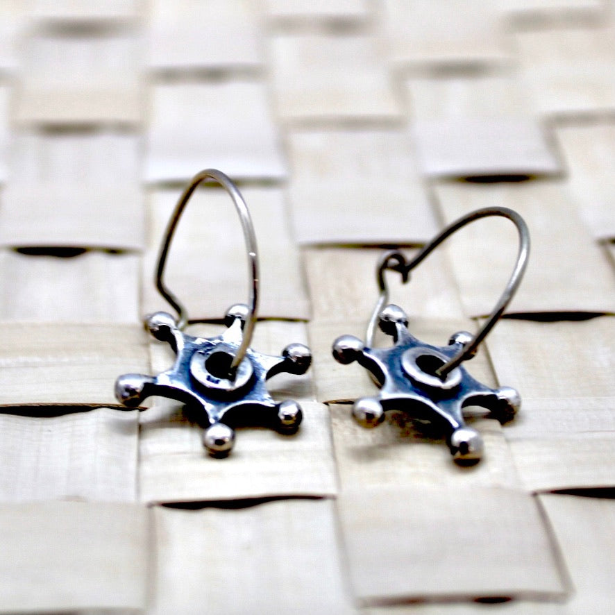 Kosmic Star Earrings