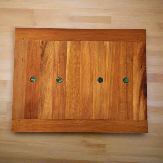 Wooden grazing board with paua 9