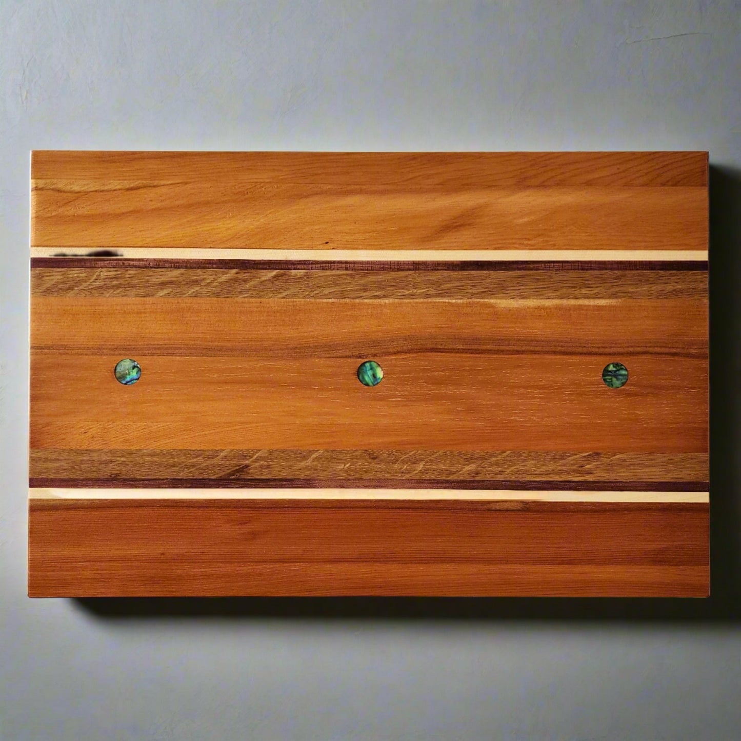 Wooden grazing board with paua 7