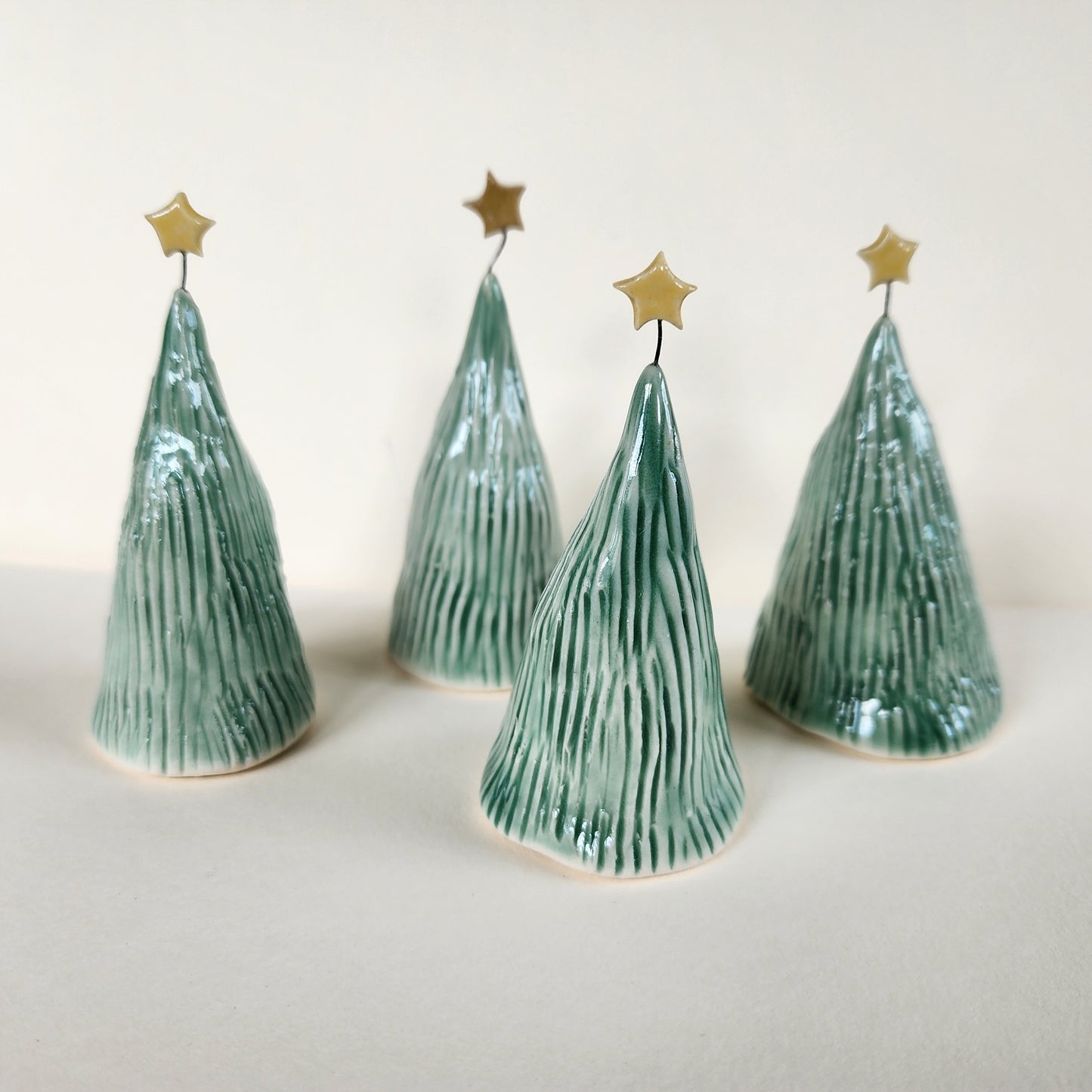 Xmas Tree Ornaments - Assorted