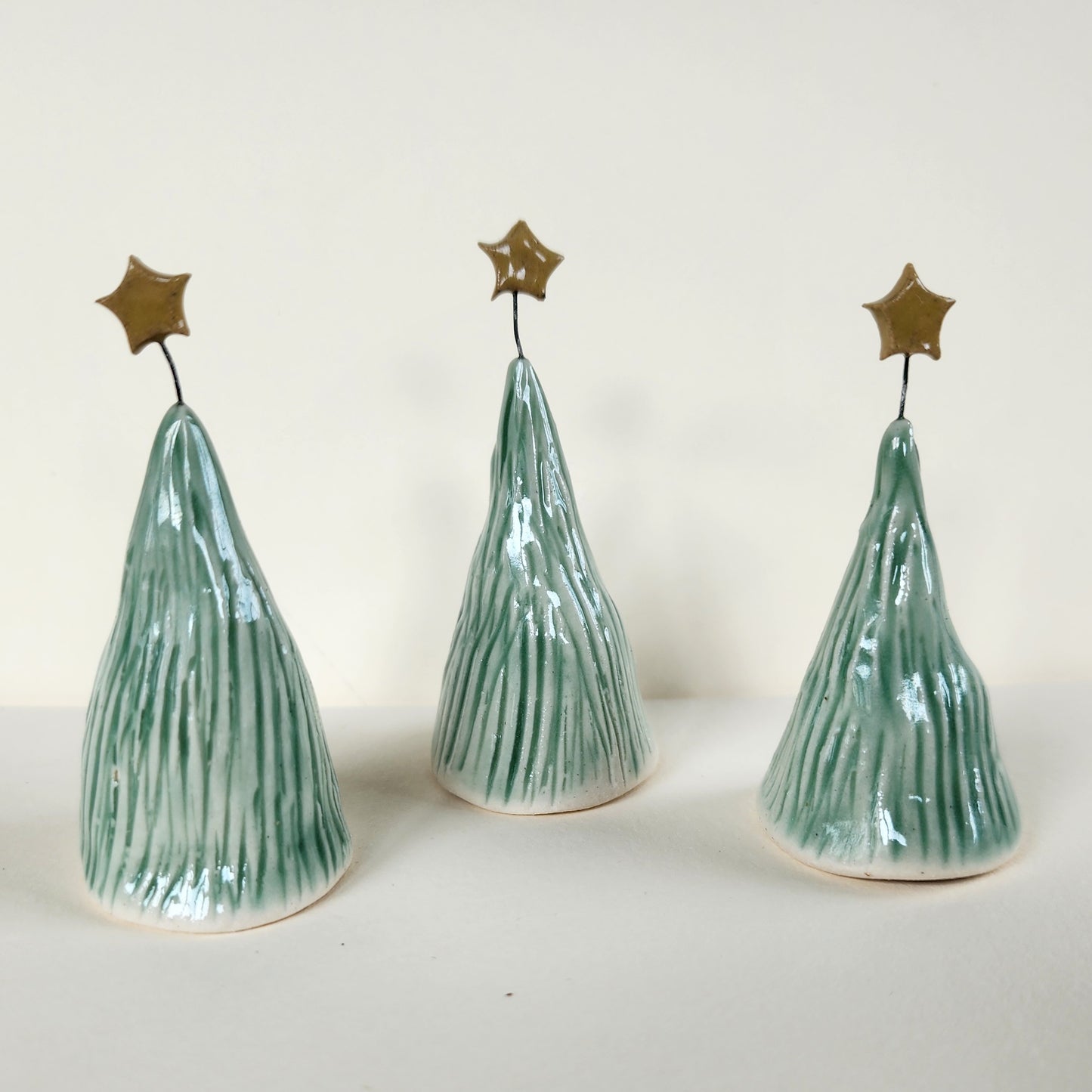 Xmas Tree Ornaments - Assorted