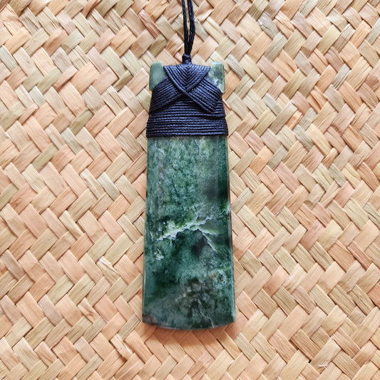 Pounamu Toki 3