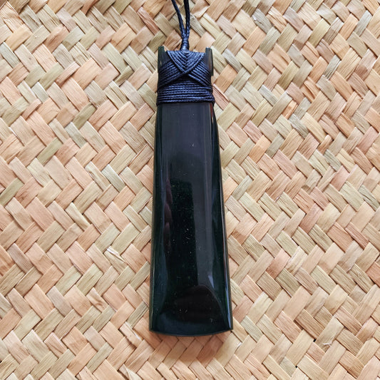 Toki XL Pounamu Pendant