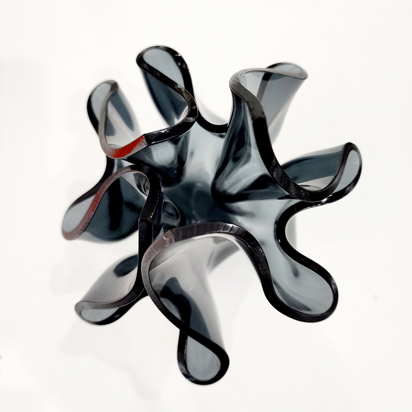 Transparent Gun-Metal Clover Bloom