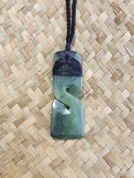Toki Twist Pounamu Pendant