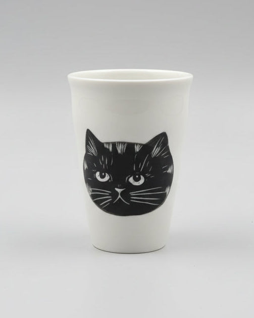 LOOKS CUTE BUT NO TOUCHING