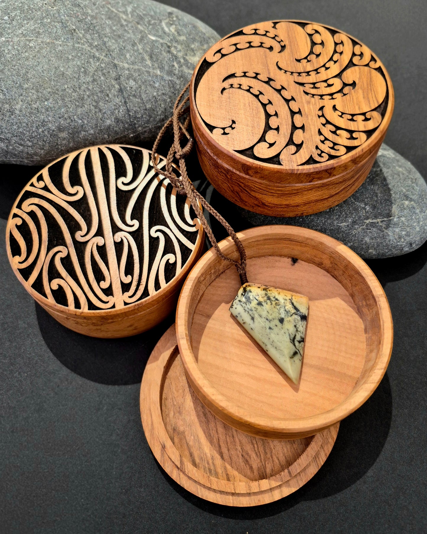 Pitau & Pūhoro - Papa Huia Rimu Boxes