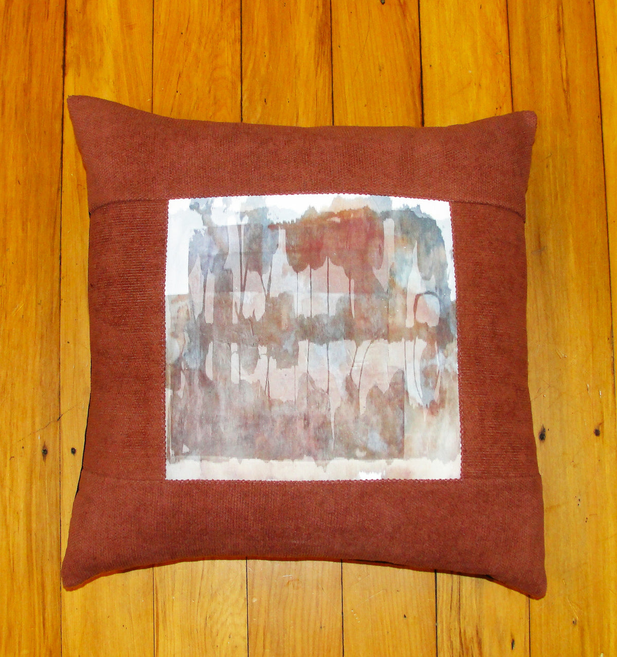Conversation with Smokey Quartz - Cushion