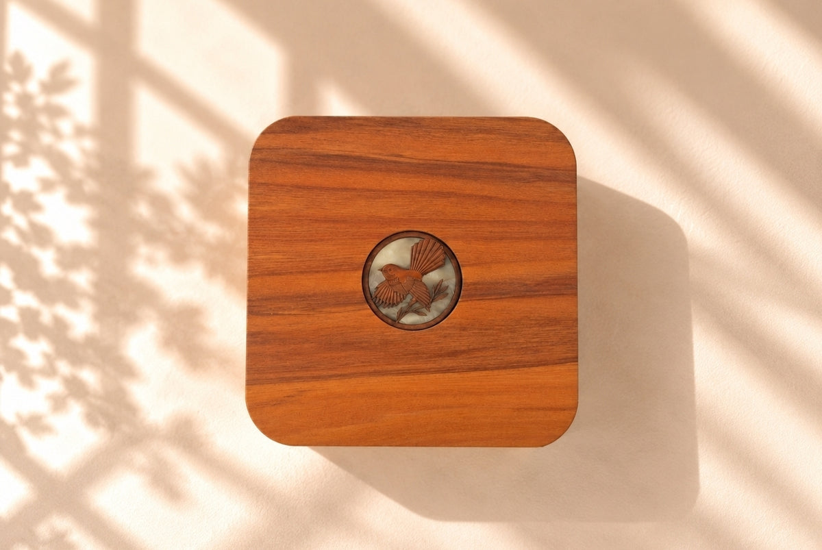 Deco-dent Jewellery Box