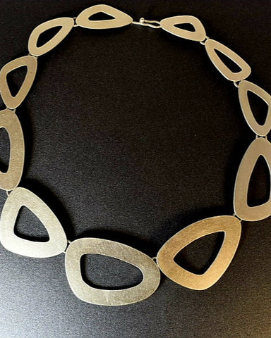 Pebbles Necklace