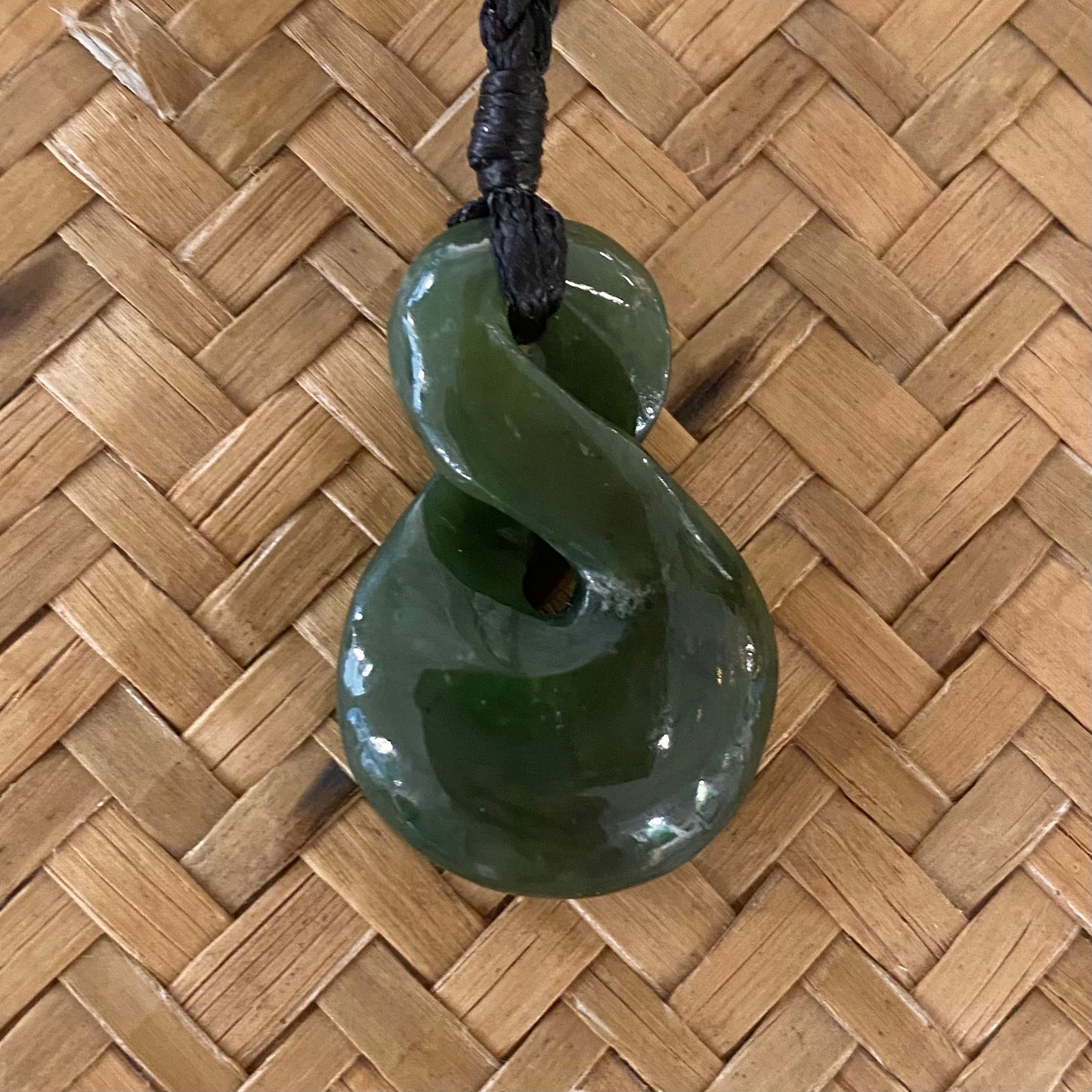 Twist - Pounamu