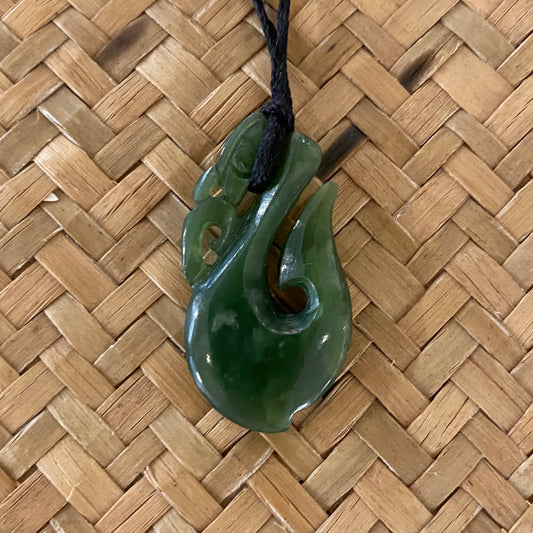 Manaia Fish Hook Small - Pounamu