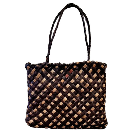 Harakeke Woven Kete