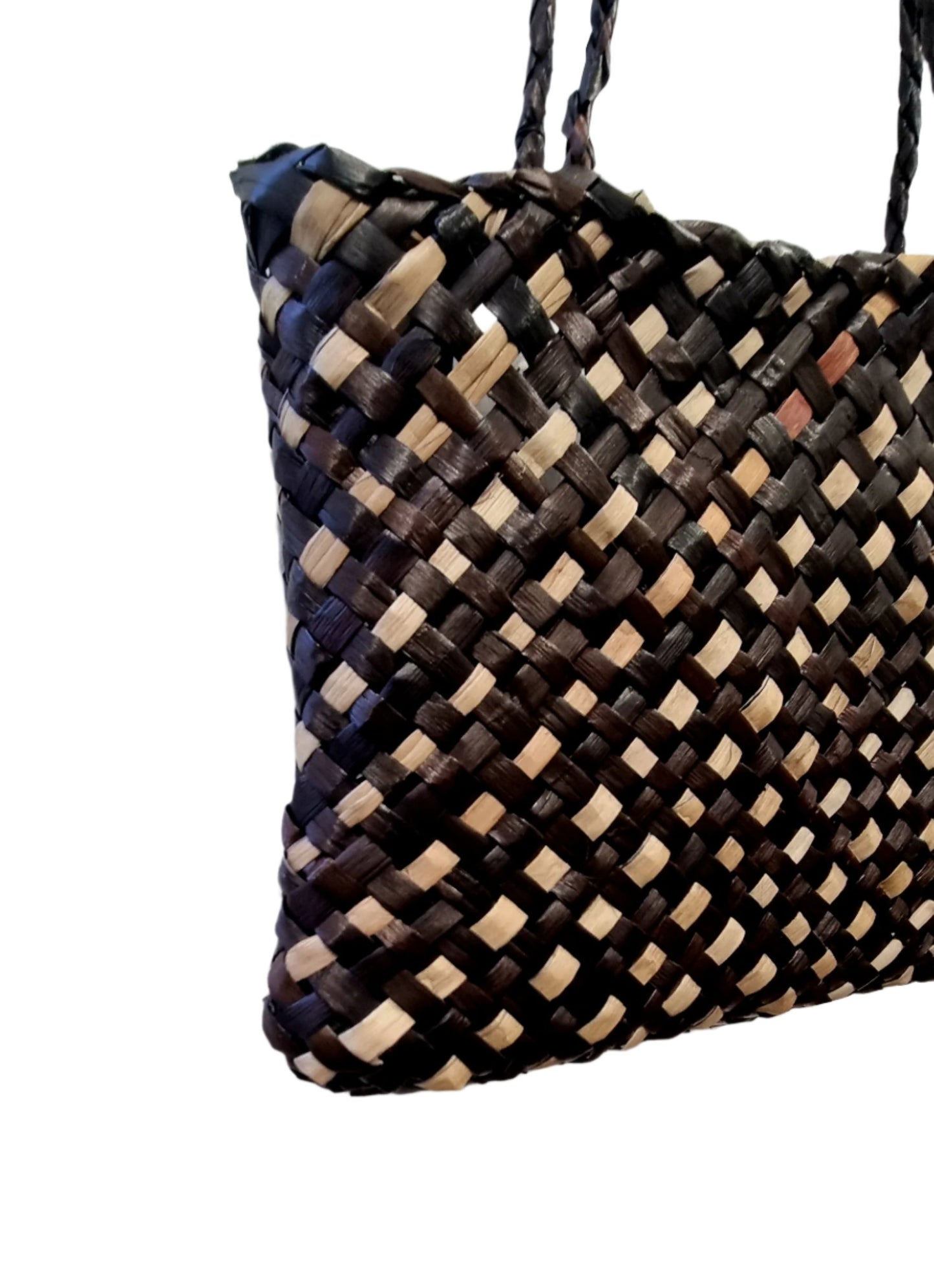 Harakeke Woven Kete