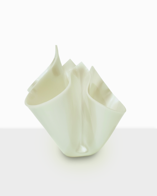 Pearlescent White - Green Quatra Bloom