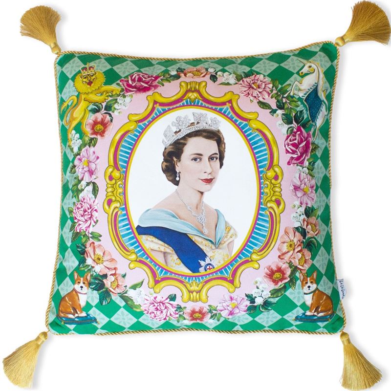 The Queen Cushion