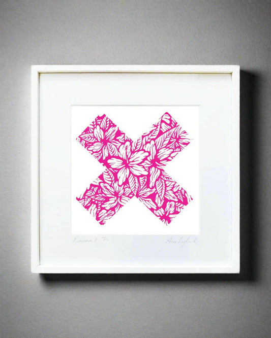 A Little Kiss VI in Pink
